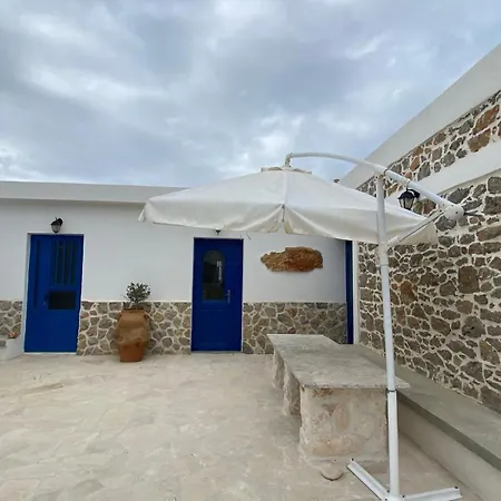 Kelia Analipsis * Sitia (Crete)